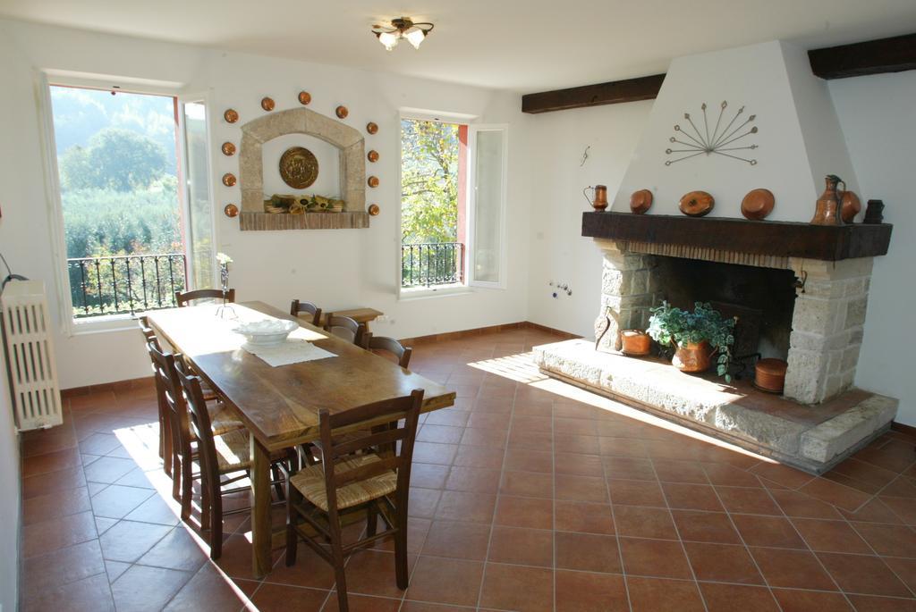 Il Casale Degli Ulivi B&B Ascoli Piceno Extérieur photo